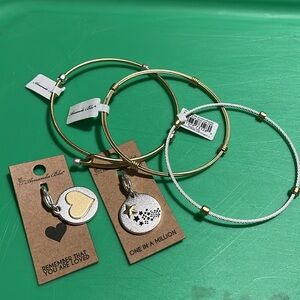Amanda Blu Heartfelt Emotions 2 Medallions & 3 Bracelets